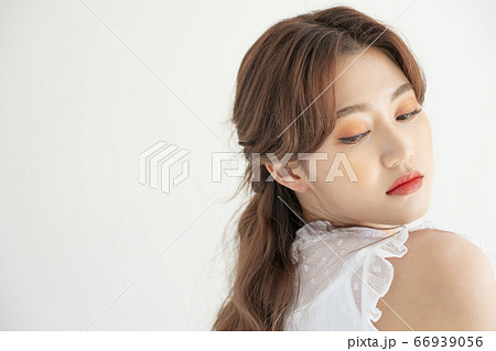 女性 女 女の子 66939056