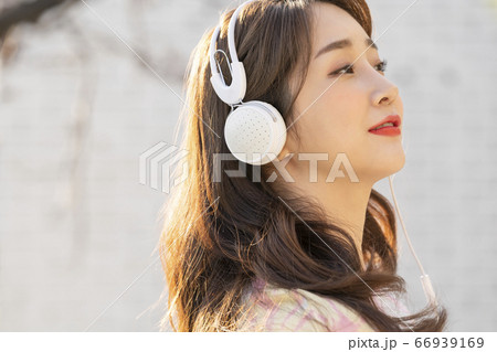 女性 女 女の子 66939169