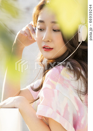 女性 女 女の子 66939244