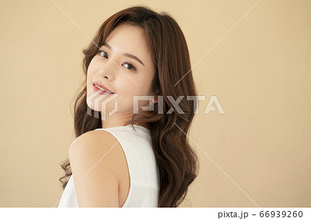 女性 女 女の子 66939260