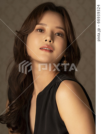 女性 女 女の子 66939324