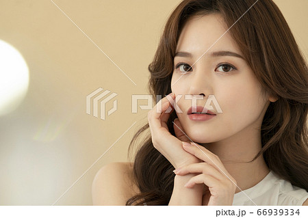 ビューティー 女性 女 66939334