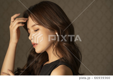 女性 女 女の子 66939360
