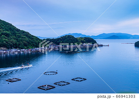 (京都府)伊根湾 早朝 (京都府)伊根湾 早朝 66941303