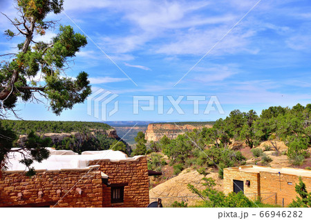 断崖絶壁に栄えて消えた岩窟住宅群メサ・ヴェルデ国立公園 66946282
