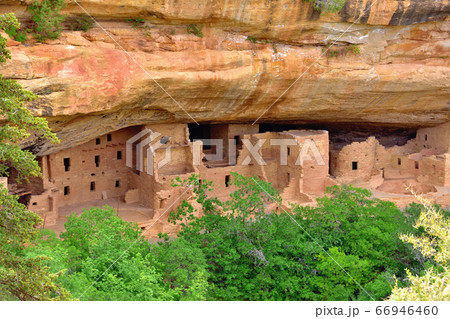 断崖絶壁に栄えて消えた岩窟住宅群メサ・ヴェルデ国立公園 66946460