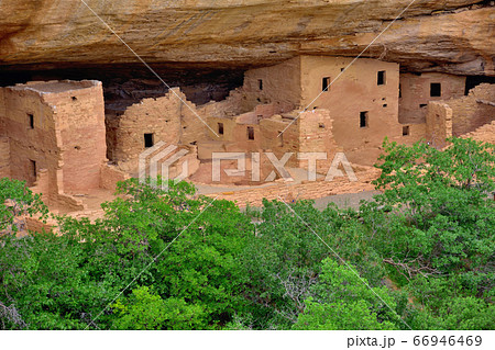 断崖絶壁に栄えて消えた岩窟住宅群メサ・ヴェルデ国立公園 66946469