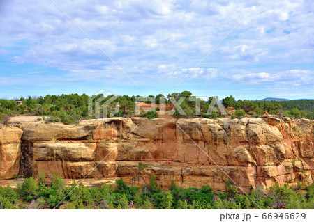 断崖絶壁に栄えて消えた岩窟住宅群メサ・ヴェルデ国立公園 66946629