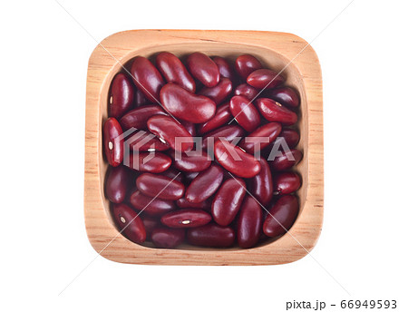 Top view of red beans in wooden bowl isolated on 66949593