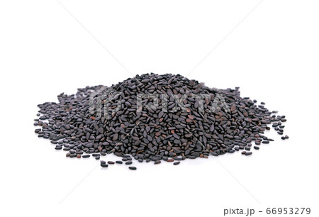 Sesame seeds isolated on white background 66953279