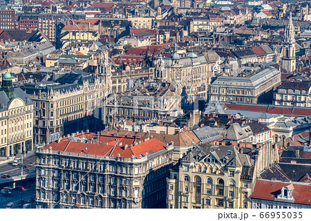 Cityscape with historical part of city Budapest, Hungary. Cityscape with historical part of city Budapest, Hungary. 66955035
