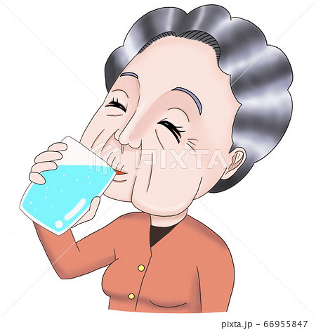 コップを手に持ち水を飲む高齢者 お婆さん 水分補給 のイラスト素材