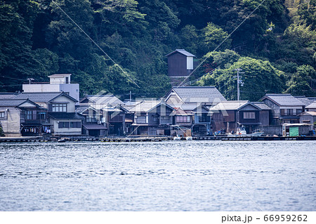 (京都府)伊根湾 伊根の舟屋 (京都府)伊根湾 伊根の舟屋 66959262