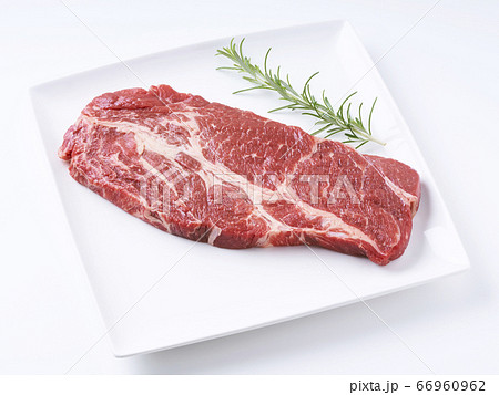 オージービーフ肩ロースステーキ肉 オージービーフ肩ロースステーキ肉 66960962