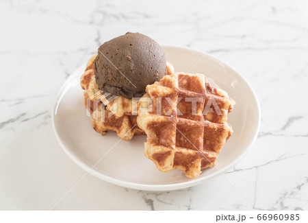 waffle with chocolate ice cream waffle with chocolate ice cream 66960985