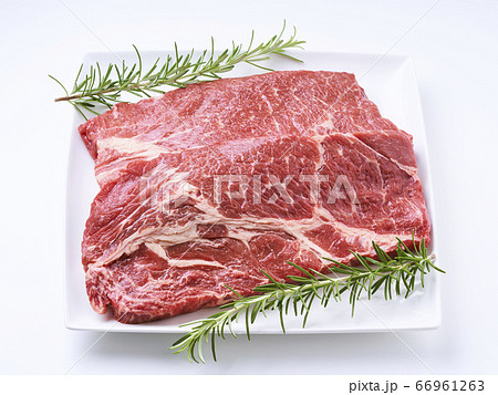 オージービーフ肩ロースステーキ肉 66961263