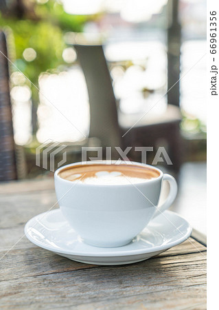 hot latte coffee hot latte coffee 66961356