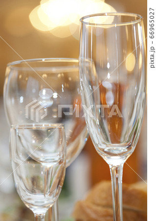 Three wine glasses 66965027