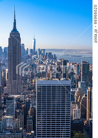 《ニューヨーク》マンハッタン・摩天楼 66966020
