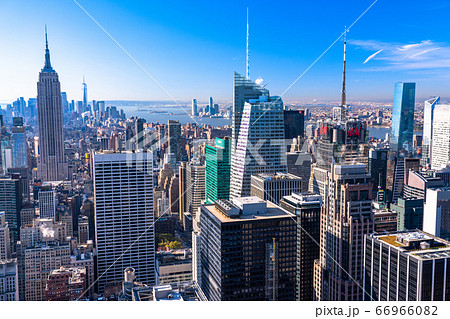 《ニューヨーク》マンハッタン・摩天楼 66966082