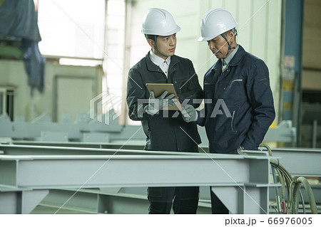 ビジネス 男 男性 66976005