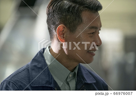 ビジネス 男 男性 66976007