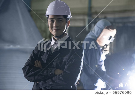ビジネス 男 男性 66976090
