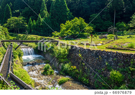京都鞍馬川の風景 京都鞍馬川の風景 66976879