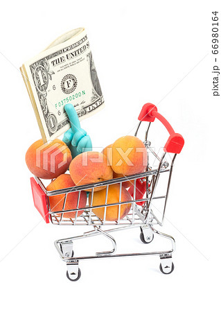 Shopping cart of apricots Shopping cart of apricots 66980164