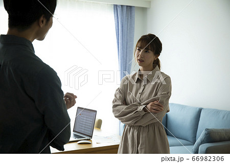 夫婦喧嘩 夫婦喧嘩 66982306