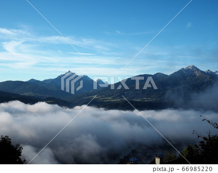 雲上のアルプス 66985220