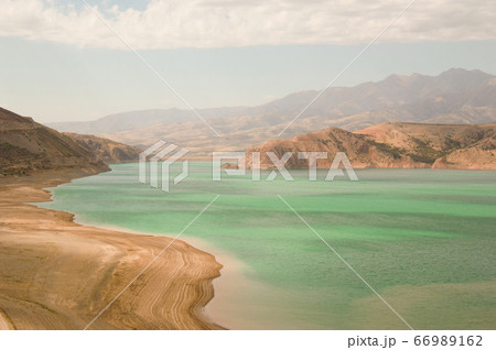 landscape with mountains 66989162