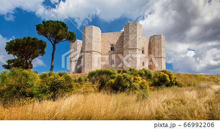 Castel del Monte, Apulia, Italy 66992206