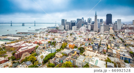 San Francisco skyline panorama, California, USA 66992528