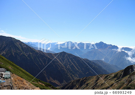 北アルプス槍ヶ岳遠景 北アルプス槍ヶ岳遠景 66993249