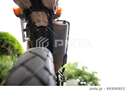 オフロードバイクのマフラー オフロードバイクのマフラー 66996803