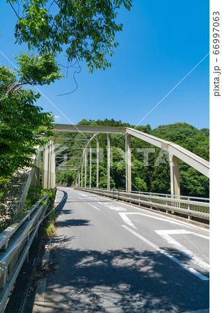秋川橋と相模川 秋川橋と相模川 66997063
