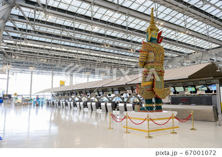 Empty departure terminal hall of Suvarnabhumi Airport during covid-19 Empty departure terminal hall of Suvarnabhumi Airport during covid-19 67001072