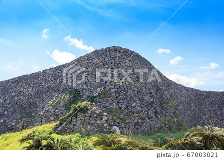 今帰仁城の風景 城壁 沖縄県 今帰仁城の風景 城壁 沖縄県 67003021