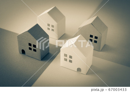 隣家との境界線　土地の境界　不動産 67003433