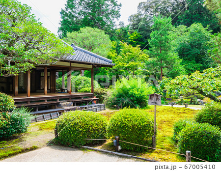 京都 青蓮院門跡 相阿弥の庭と華頂殿 京都 青蓮院門跡 相阿弥の庭と華頂殿 67005410