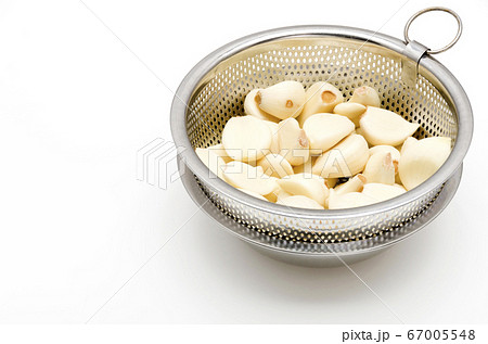 皮剥きしたニンニク 67005548