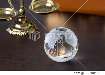 国際弁護士イメージ 国際弁護士イメージ 67005939