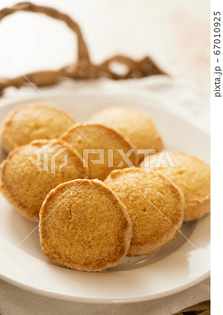 クッキー 67010925