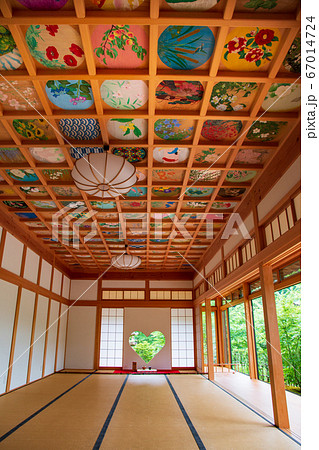 正寿院 客殿の猪目窓 正寿院 客殿の猪目窓 67014724