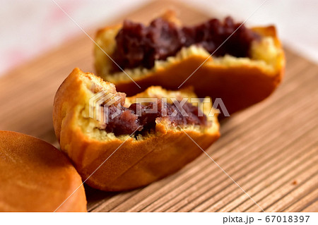 美味しそうな今川焼 美味しそうな今川焼 67018397