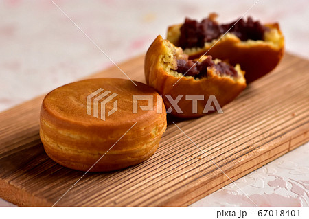 美味しそうな今川焼 美味しそうな今川焼 67018401