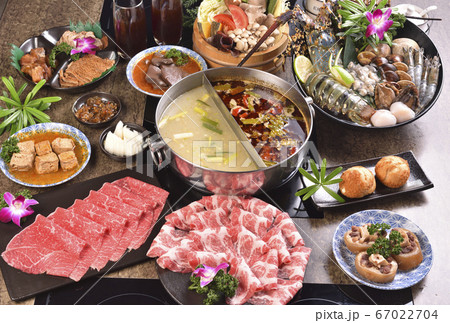 料理人 コック 調理 67022704