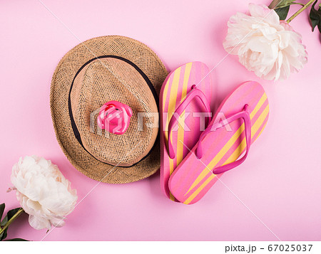 Summer sea vacation concept on pink Summer sea vacation concept on pink 67025037