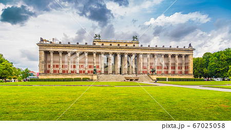 Altes Museum with Lustgarten Park in summer, Berlin, Germany 67025058